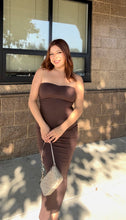 Load image into Gallery viewer, YAXY BROWN TUBE DRESS WITH SRUGH
